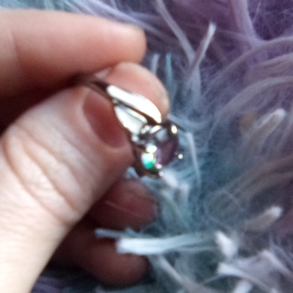 Ring - Picture 3 of 13